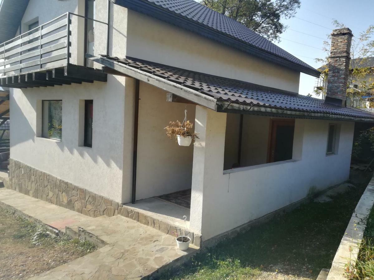 Vila Roxana Pangarati Exterior foto